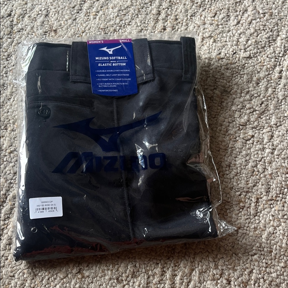 Mizuno Women's Small Black Softball Pants